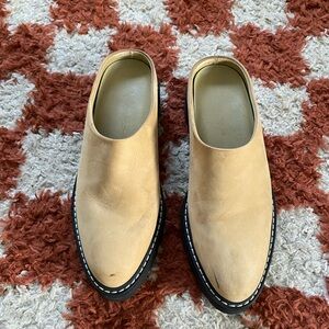 Jenni Kayne Oiled Lug Mule